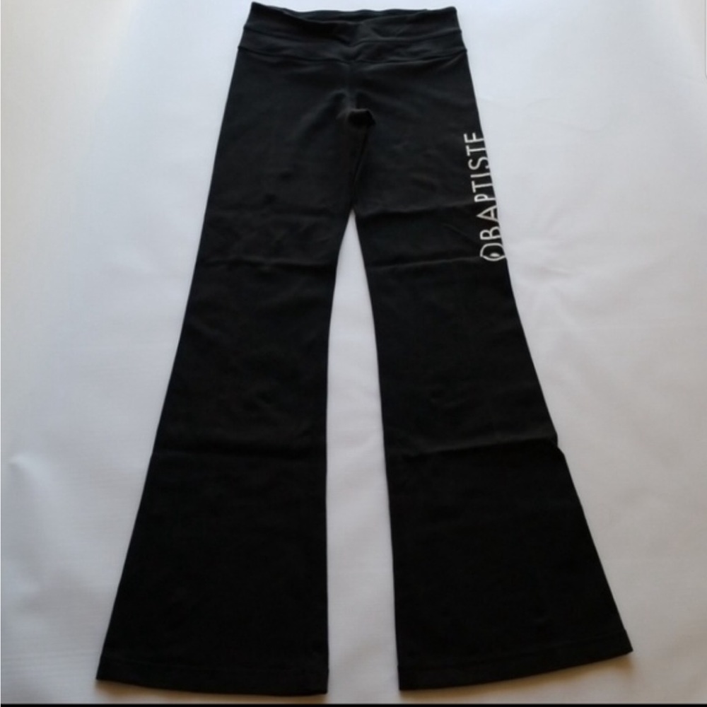 Lululemon baptiste yoga pants size 4